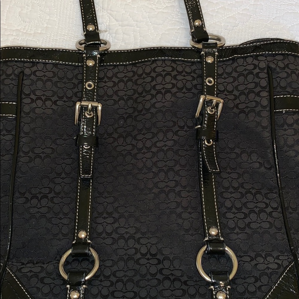 Coach purse - Picture 2 of 5